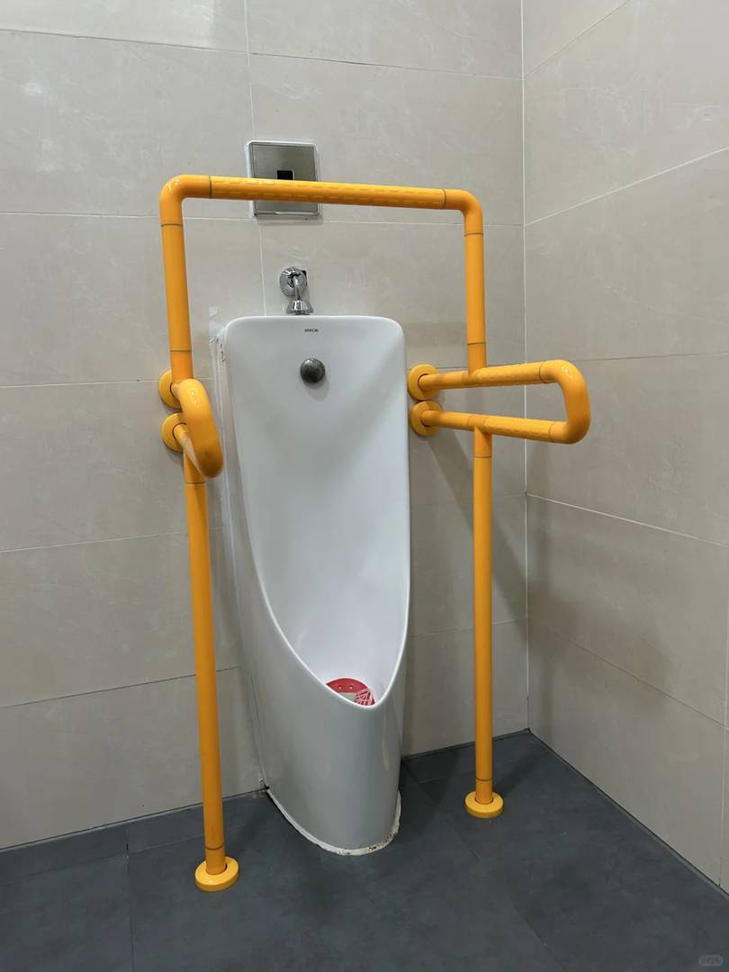 Wulin Square Station Accessible Toilet Guide - Hangzhou Metro Line 1 Facilities & Location Tips